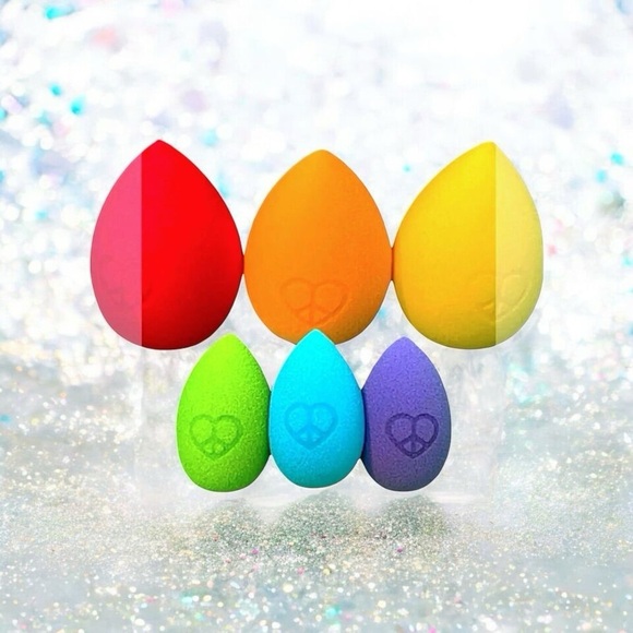 UVE Beauty Be U Luvé Limited Collection Antibacterial Rainbow Makeup Blenders - Picture 12 of 15